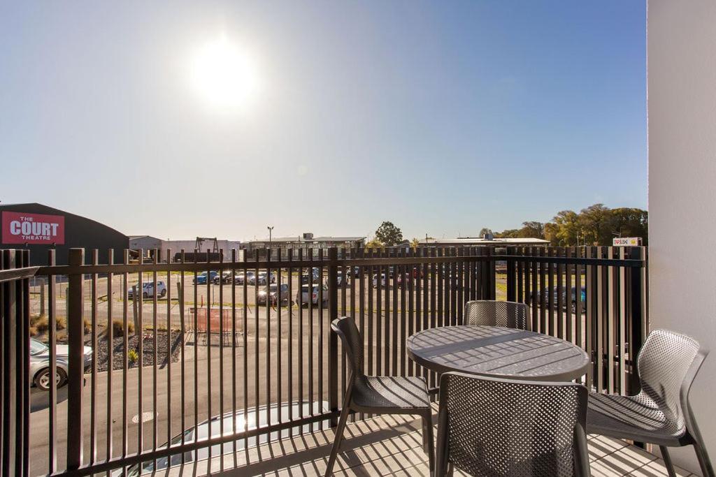 Апартаменты Stylish Brand New Sunny 3Bdrm 3Bth Garage Sleeps 6 Крайстчёрч Экстерьер фото